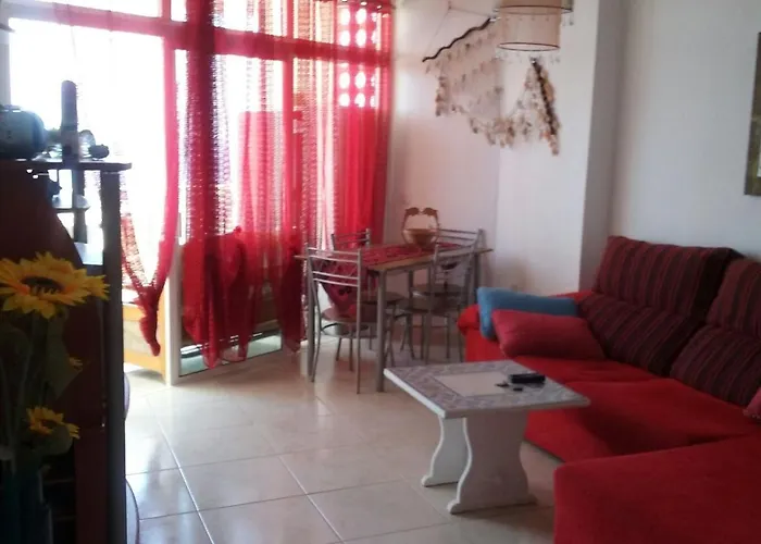 Torres Yomely * Playa de las Americas (Tenerife)