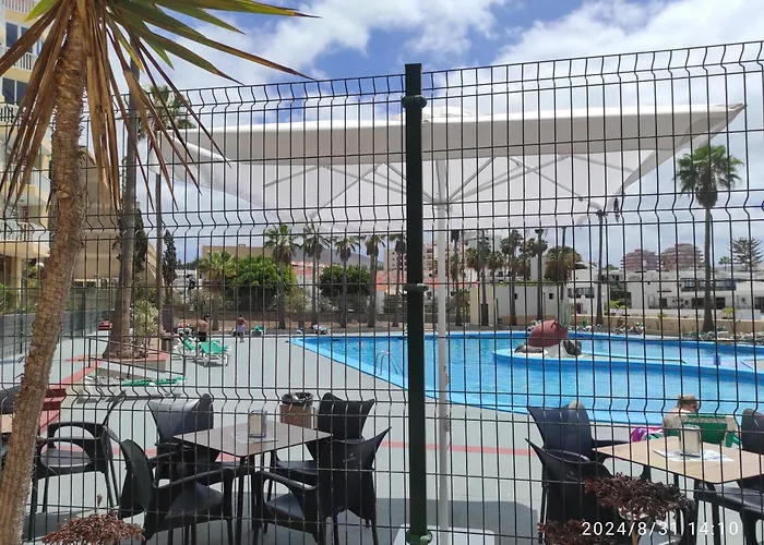 Torres Yomely Apartment *